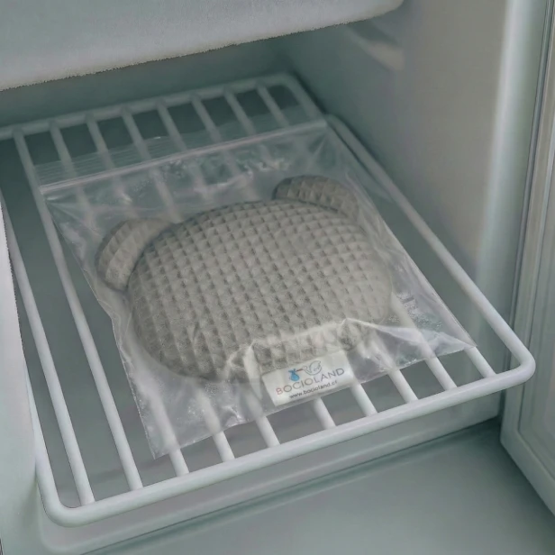 Bocioland – Suchy Termofor z Pestek Wiśni i Lawendy „Miś Wafel” (Szary, 180g, BL262)